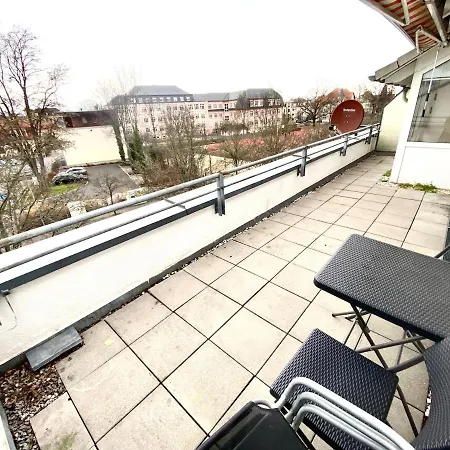 Modernes Mit Grosser Terrasse In Coswig (Saxony)